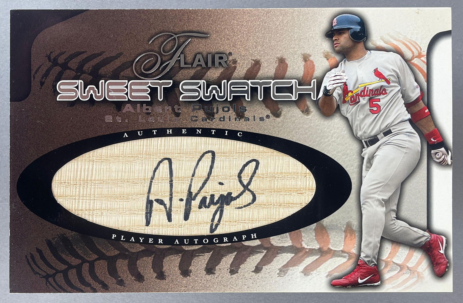 2002 Flair Sweet Swatch Jumbo Bat Auto Albert Pujols (1 of 2)