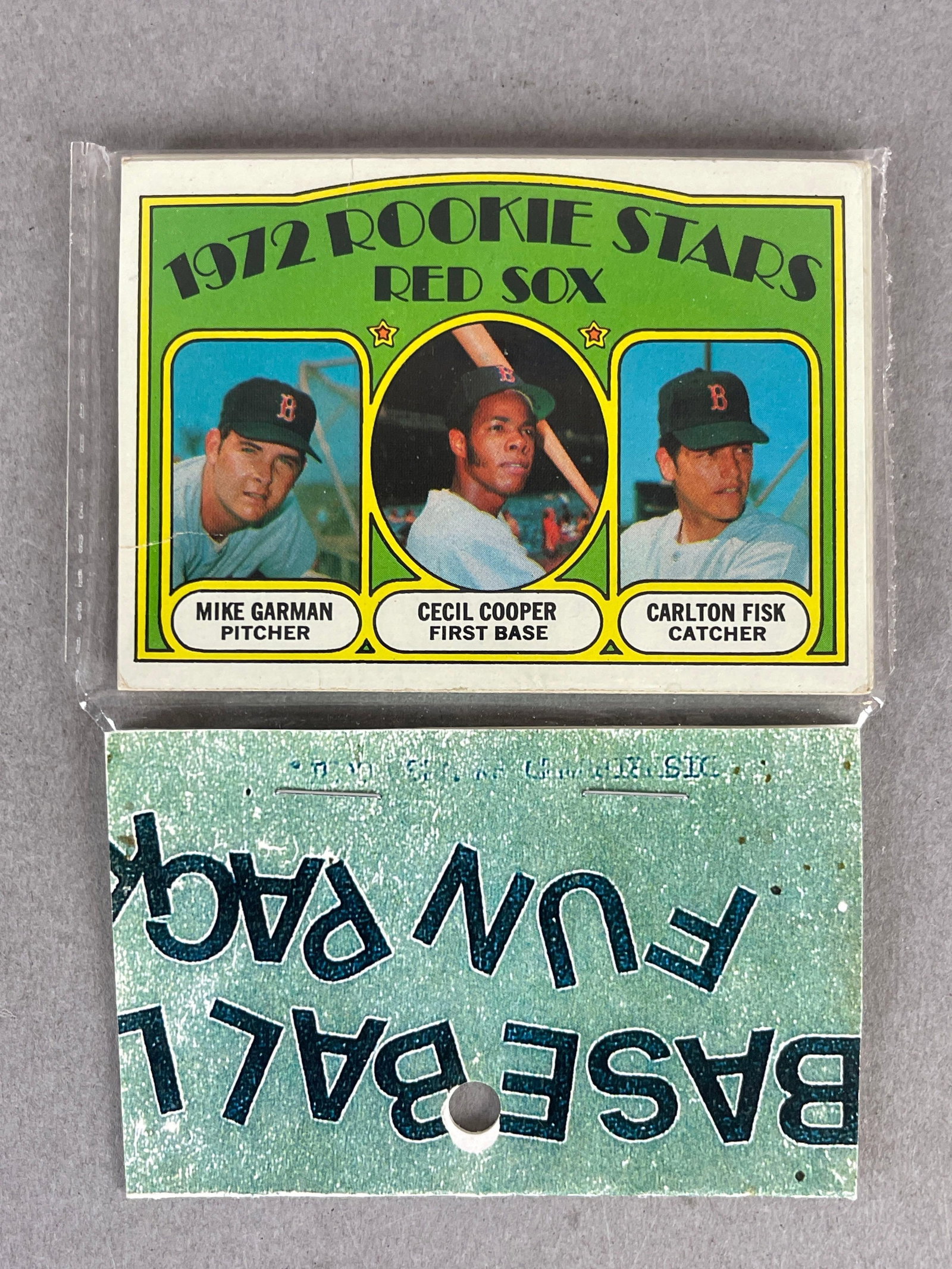 1972 Topps Baseball West Corps Cello Fun Pack with Fisk Rookie (1 of 2)