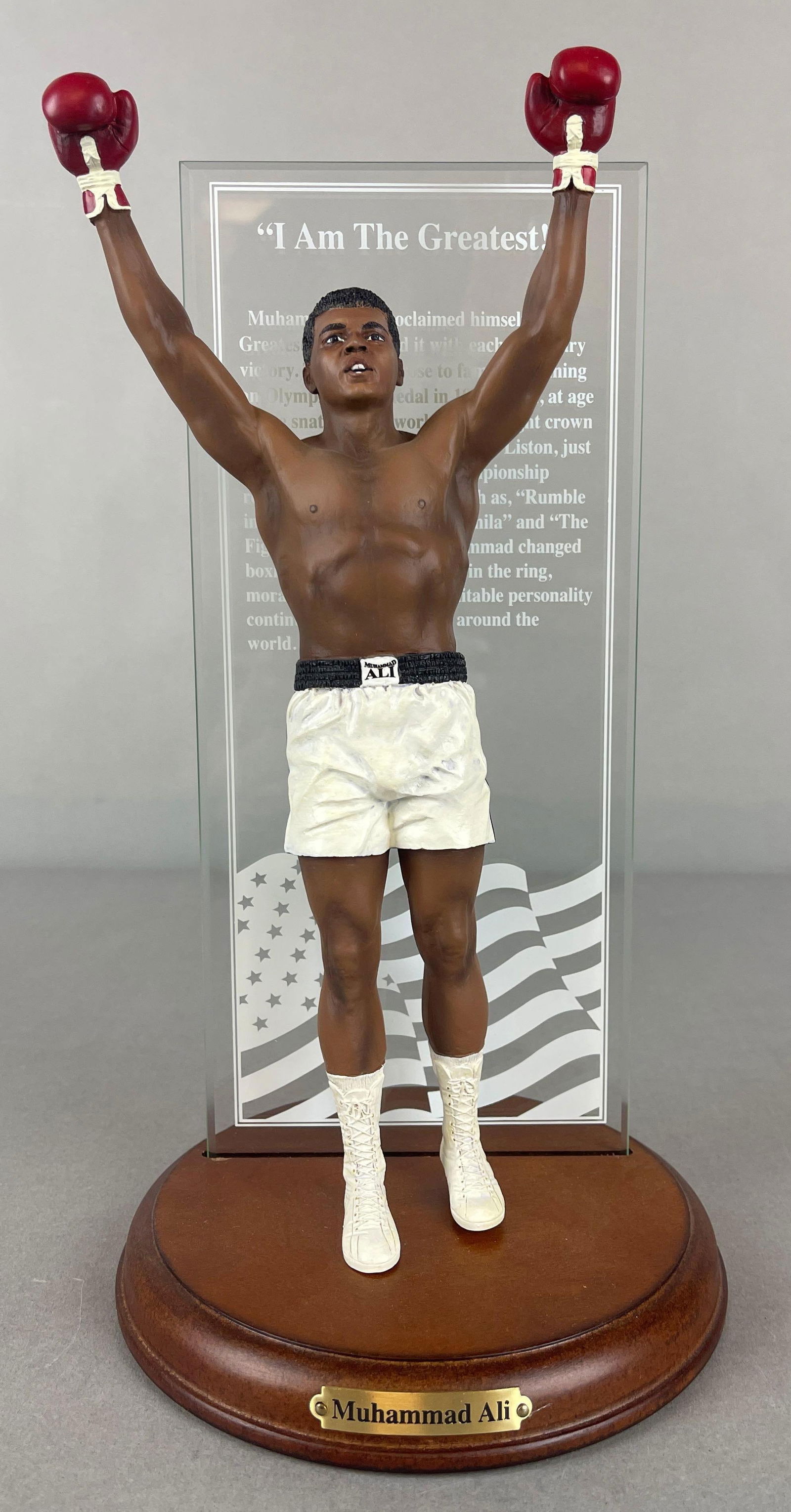 Muhammad Ali The Greatest Danbury Mint Figurine Statue #6156: Muhammad Ali measures 7 x 12 Inches