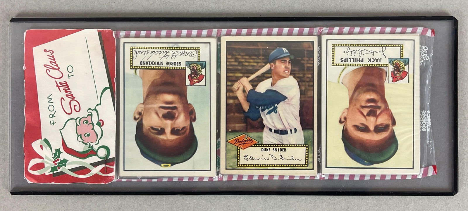Rare 1952 Topps Baseball Christmas Rack Pack with Duke Snider on Top: This is a rare unopened 12 - card rack pack, with 1952 Topps cards, anything is possible with the other 6 cards no showing in each pack