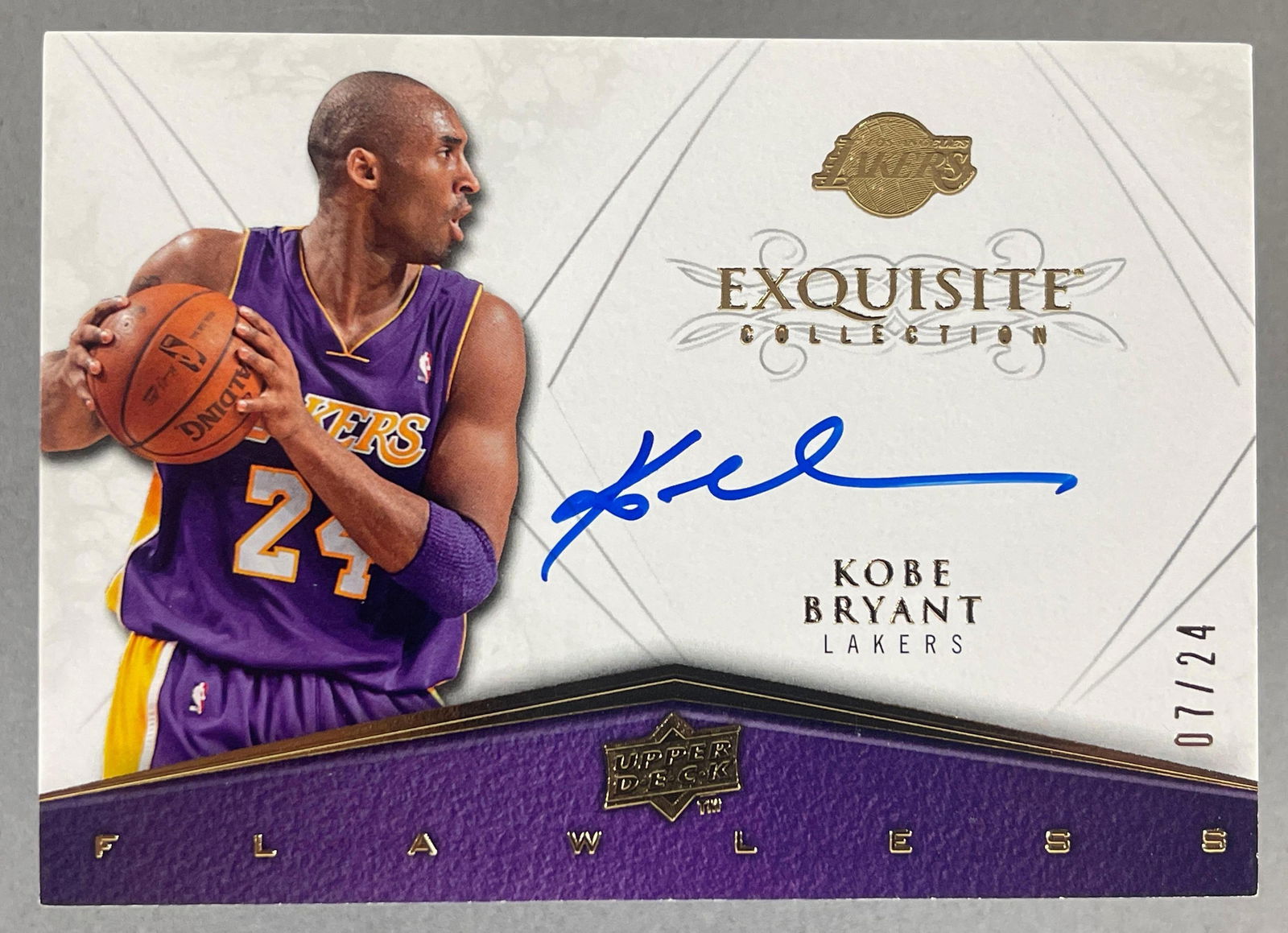 2008 - 09 Exquisite Collection Flawless Auto Kobe Bryant 7/24: Currently at BGS for grading, photos will be uploaded by March 26th. Autographed Kobe Bryant 7/24