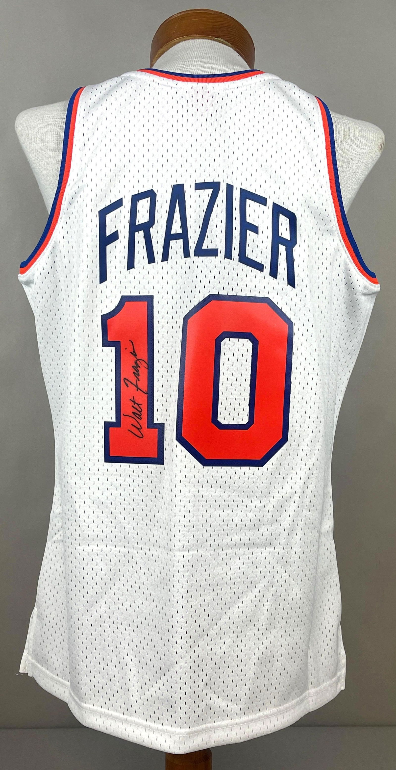 Walt Frazier Signed Mitchell and Ness New York Knicks Jersey: Autographed Walt Frazier, Jersey size M
