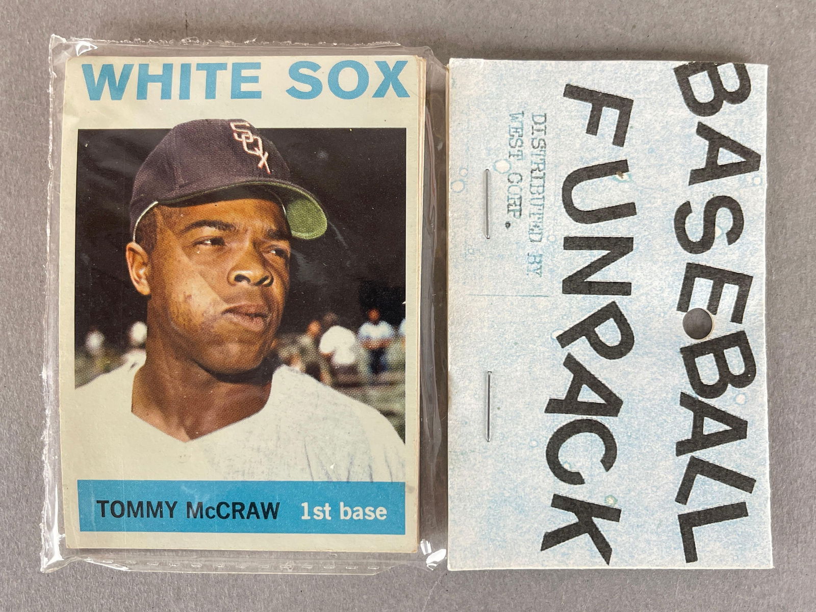 1964 Topps Baseball West Corps Cello Fun Pack: 10 - Cards per pack, West Corps was a repacking company in the 1970s