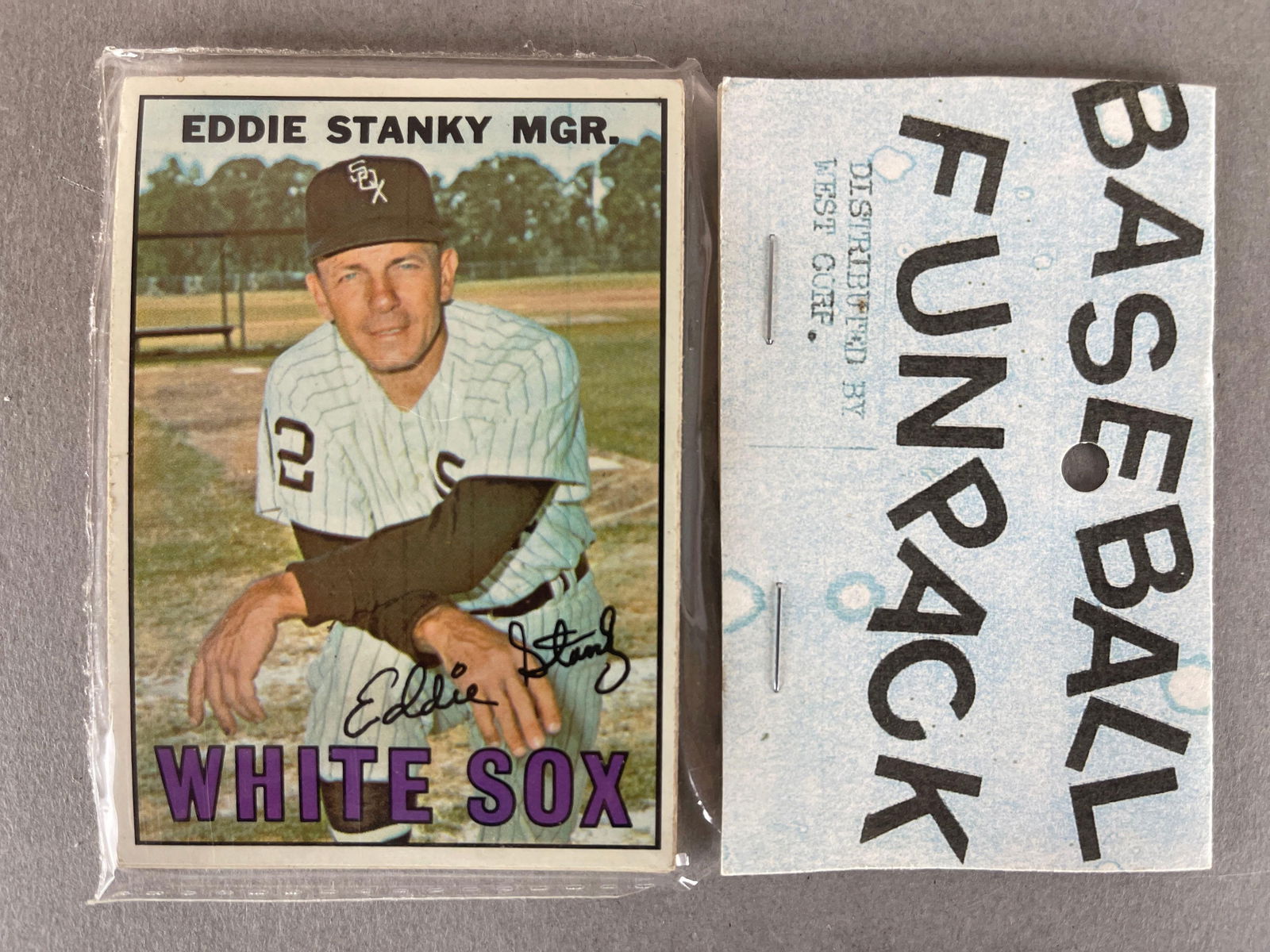 1967 Topps Baseball West Corps Cello Fun Pack (1 of 2)