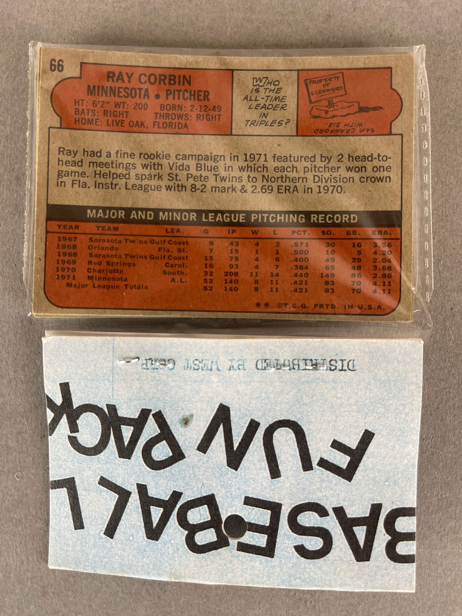 1972 Topps Baseball West Corps Cello Fun Pack - 2