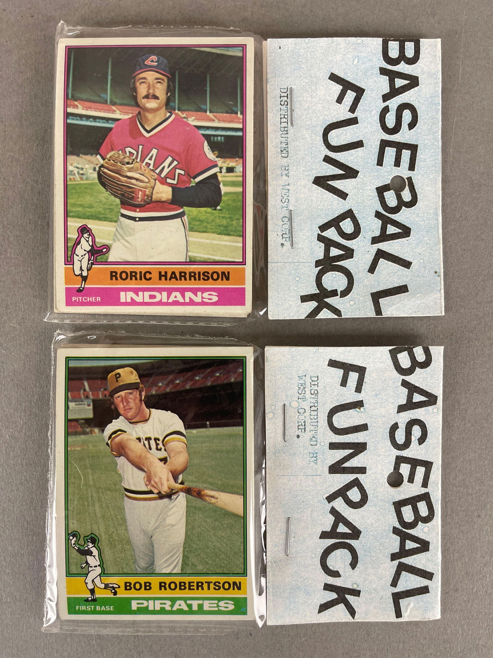 1976 Topps Baseball West Corps Cello Fun Pack: 10 - Cards per pack, West Corps was a repacking company in the 1970s