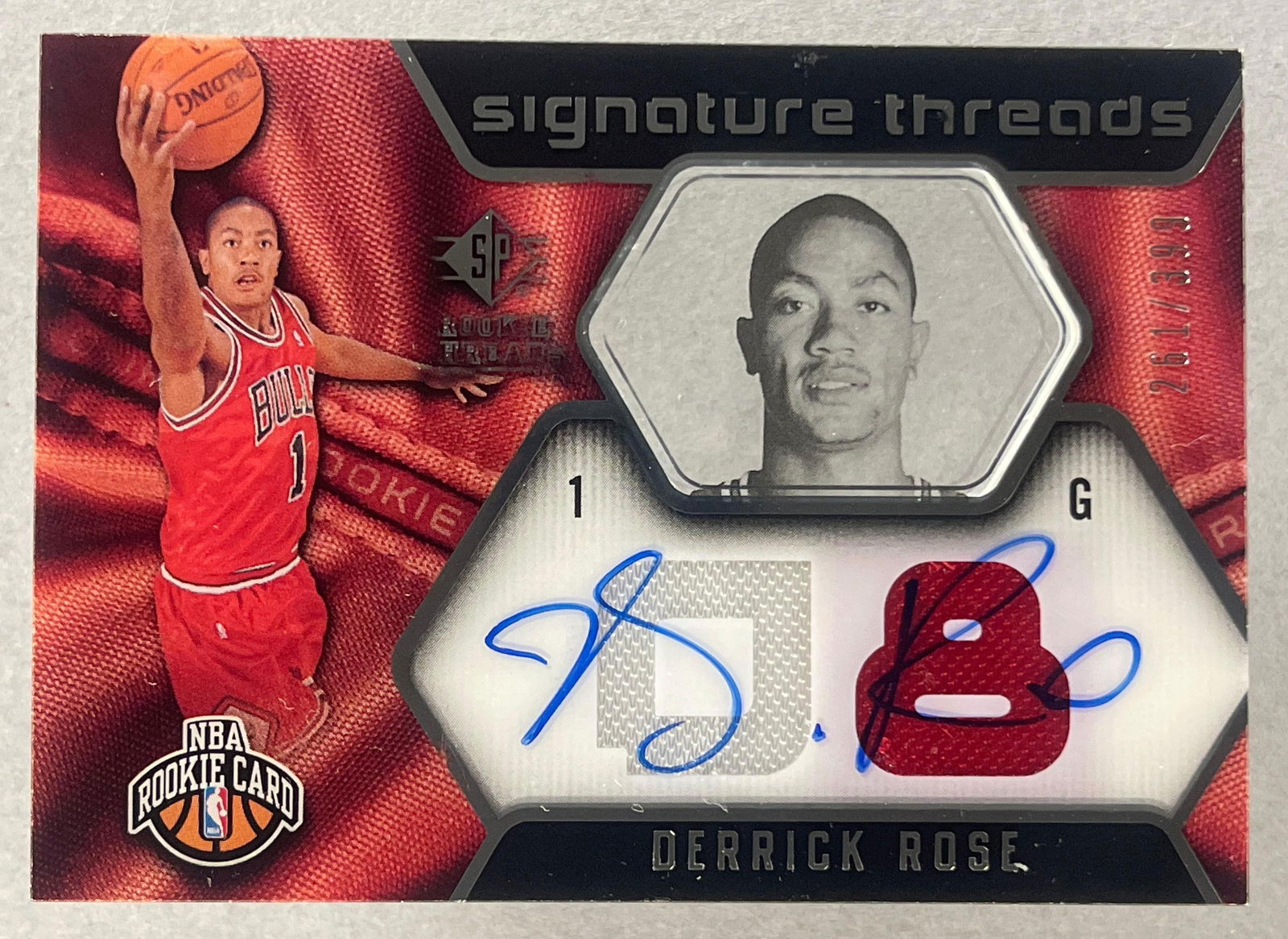 2008 - 09 SP Rookie Threads Auto Jersey Derrick Rose 261/399: Great RPA of Derrick Rose 261/399
