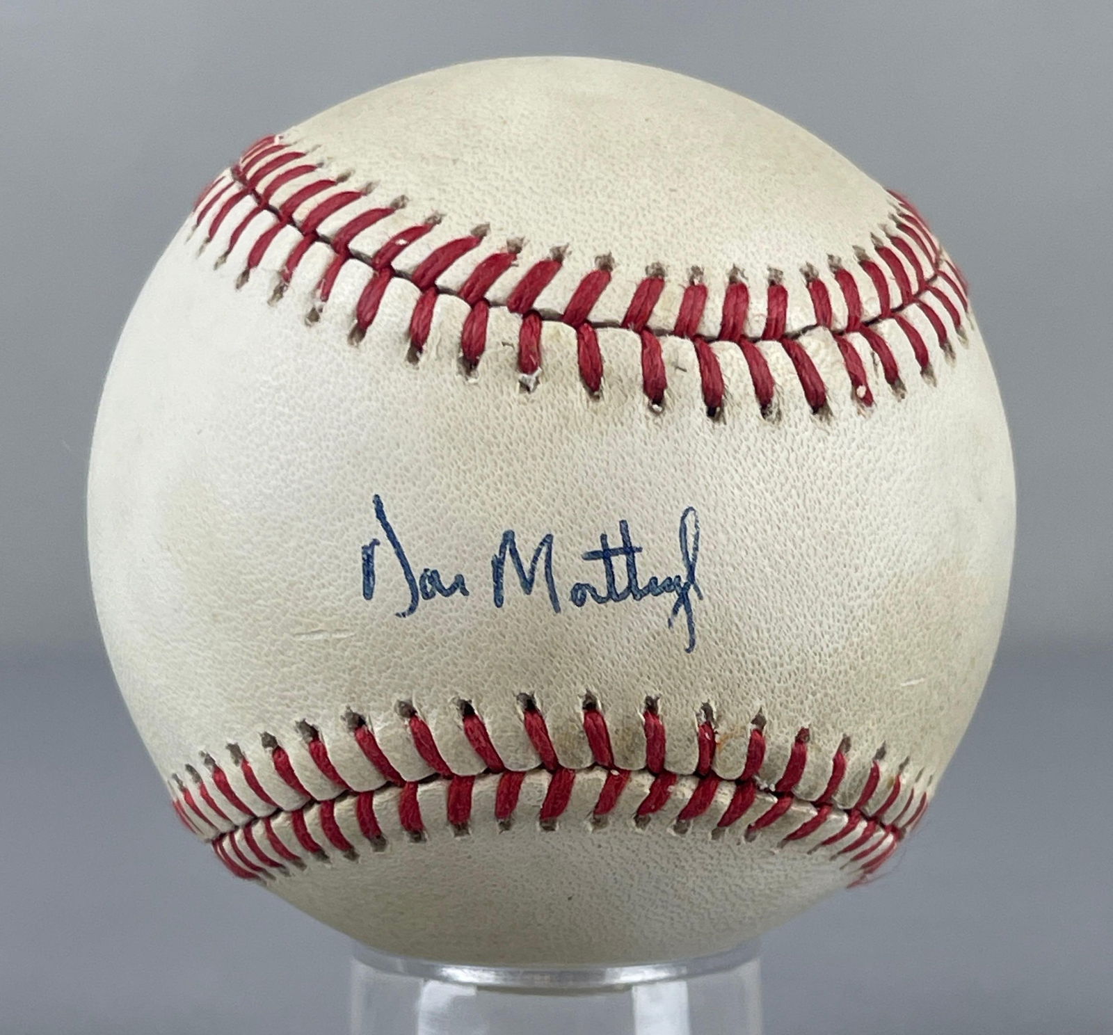 Don Mattingly Signed Official MLB Rawlings Baseball with JSA COA: Autographed Don Mattingly, with JSA COA, Case included