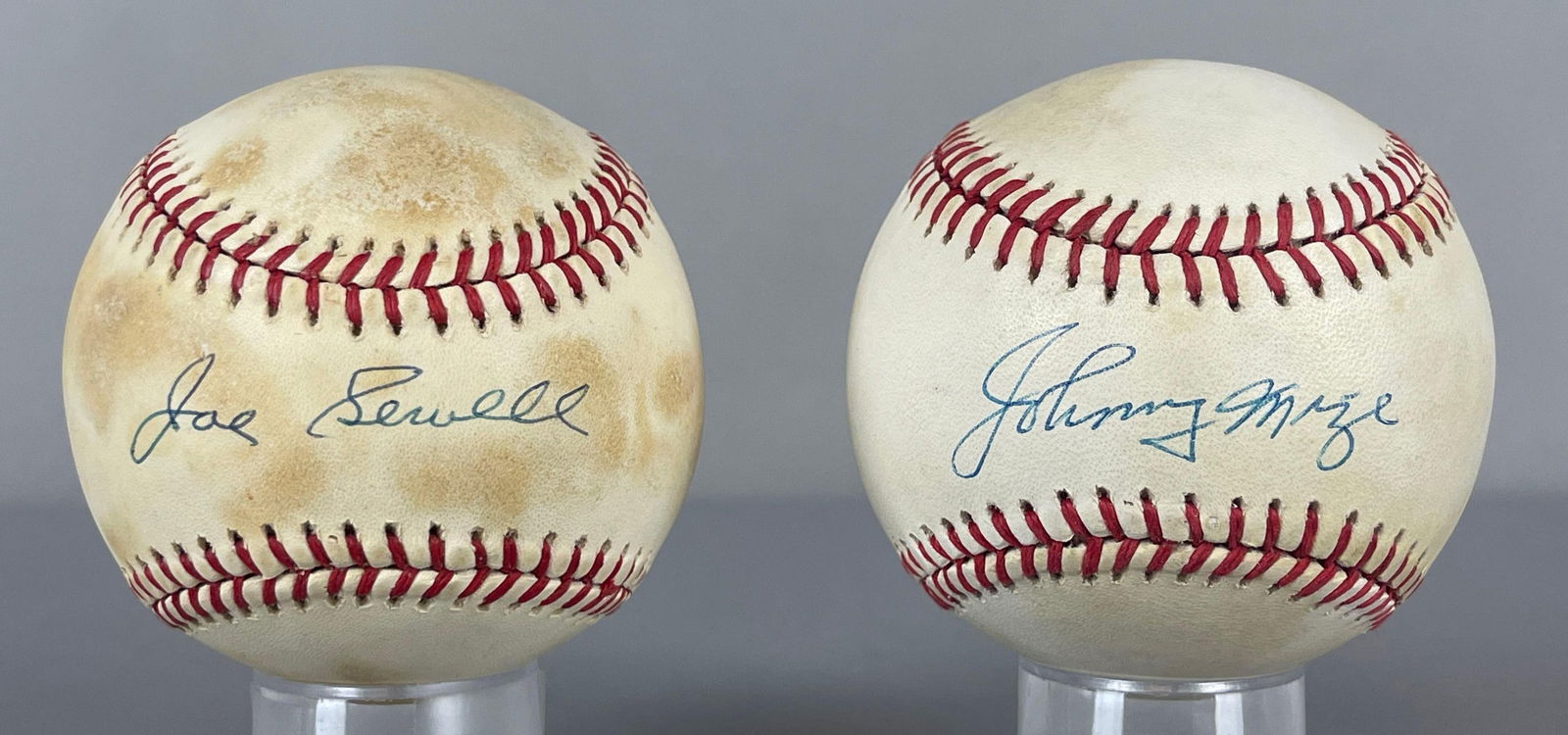 Joe Sewell and Johnny Mize Signed Official MLB Rawlings Baseballs: Autographed Joe Sewell, Johnny Mize, We Guarantee these to pass a 3rd party authentication, 2 - Cases included