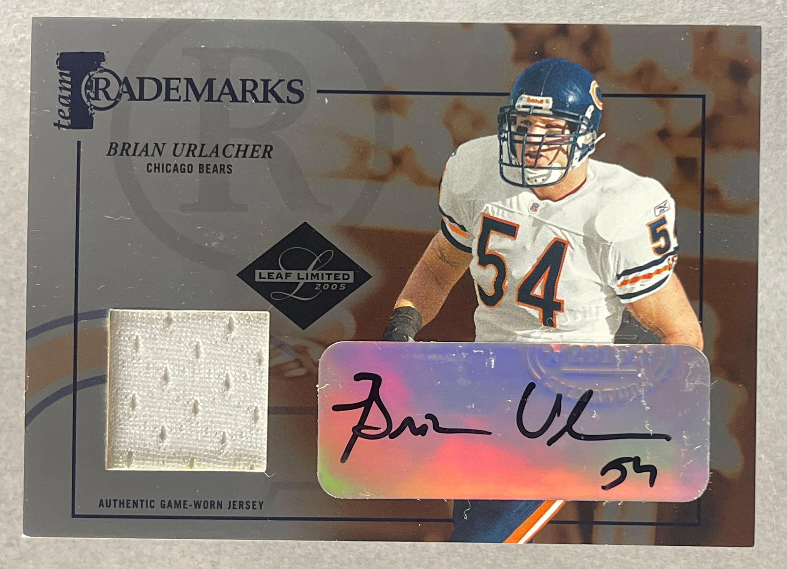 2005 Leaf Limited Trademarks Auto Jersey Brian Urlacher 6/25: Sharp card, Ready to Grade