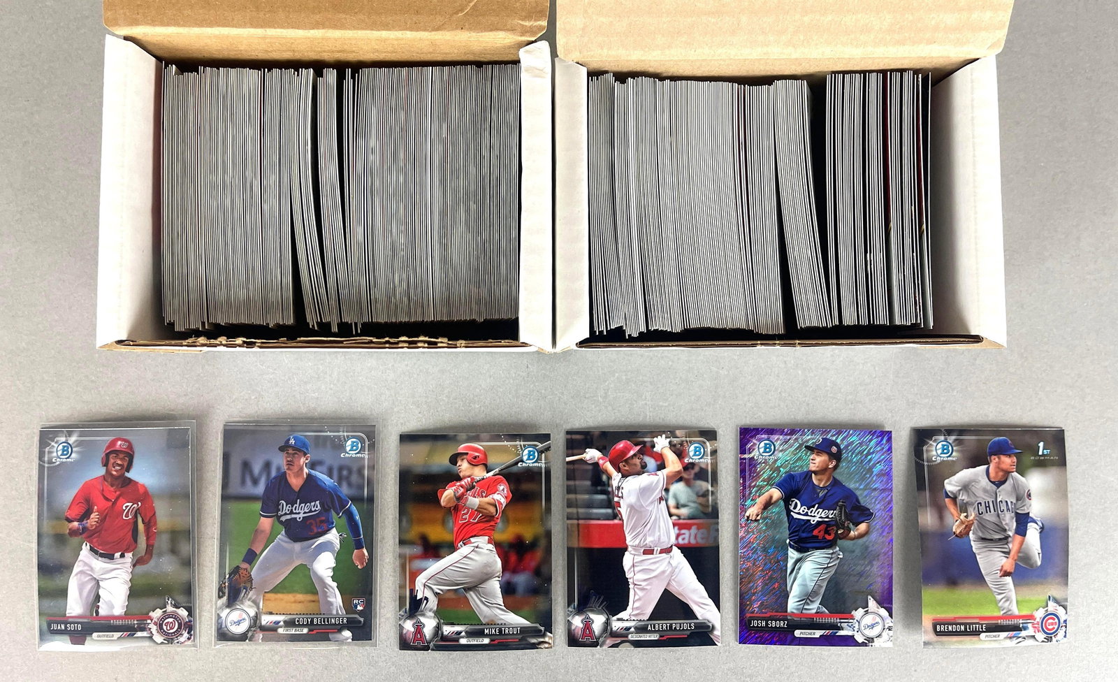320+ 2017 Bowman Chrome Baseball Cards with Rookies, Stars, and Refractors: Includes Cody Bellinger, Jun Soto Rookies, and Much More