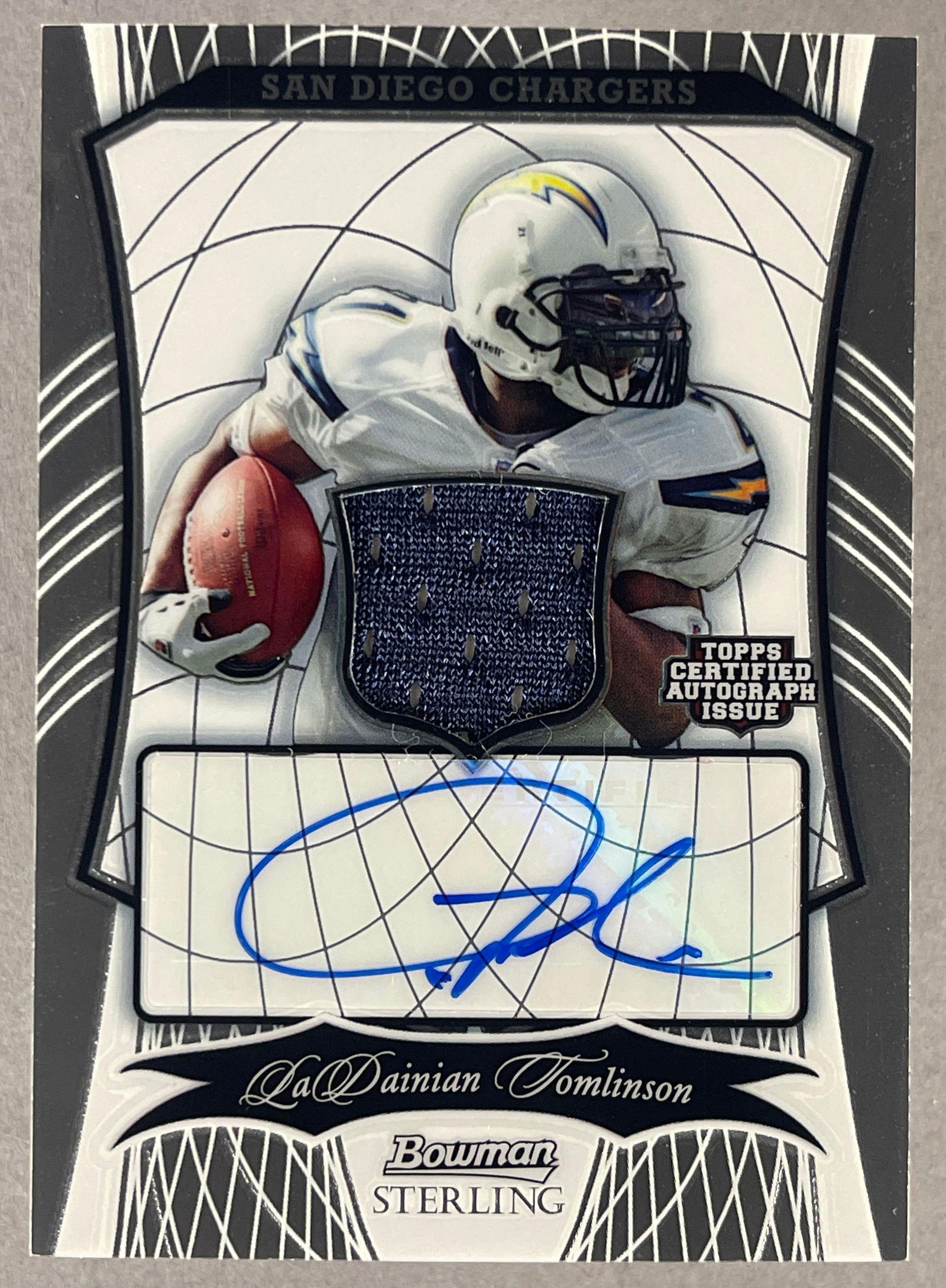 2009 Bowman Sterling Auto Jersey LaDainian Tomlinson 9/30: 2009 Bowman Sterling Auto Jersey LaDainian Tomlinson 9/30