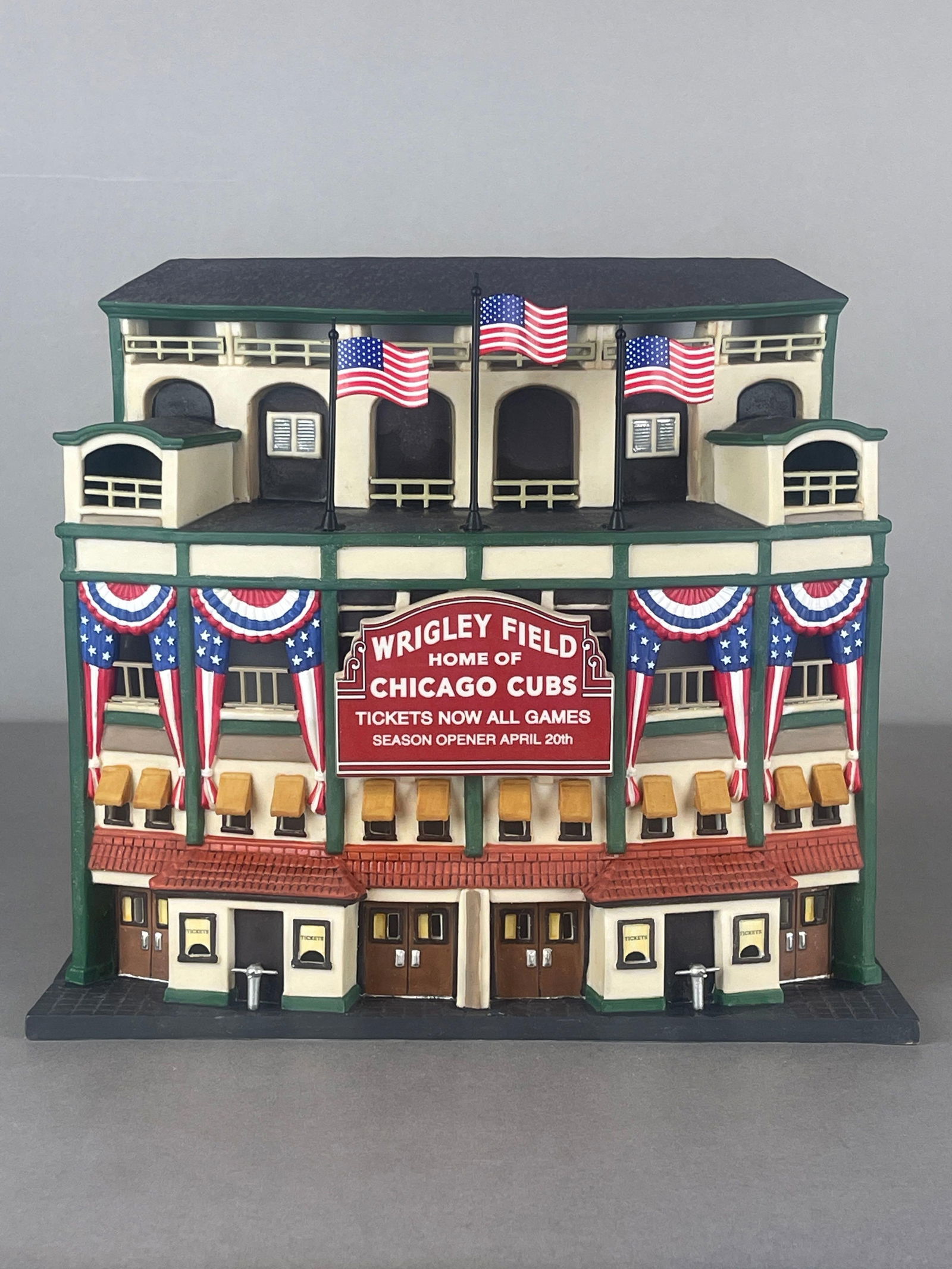 2001 Department 56 Wrigley Field Christmas in The City (1 of 5)