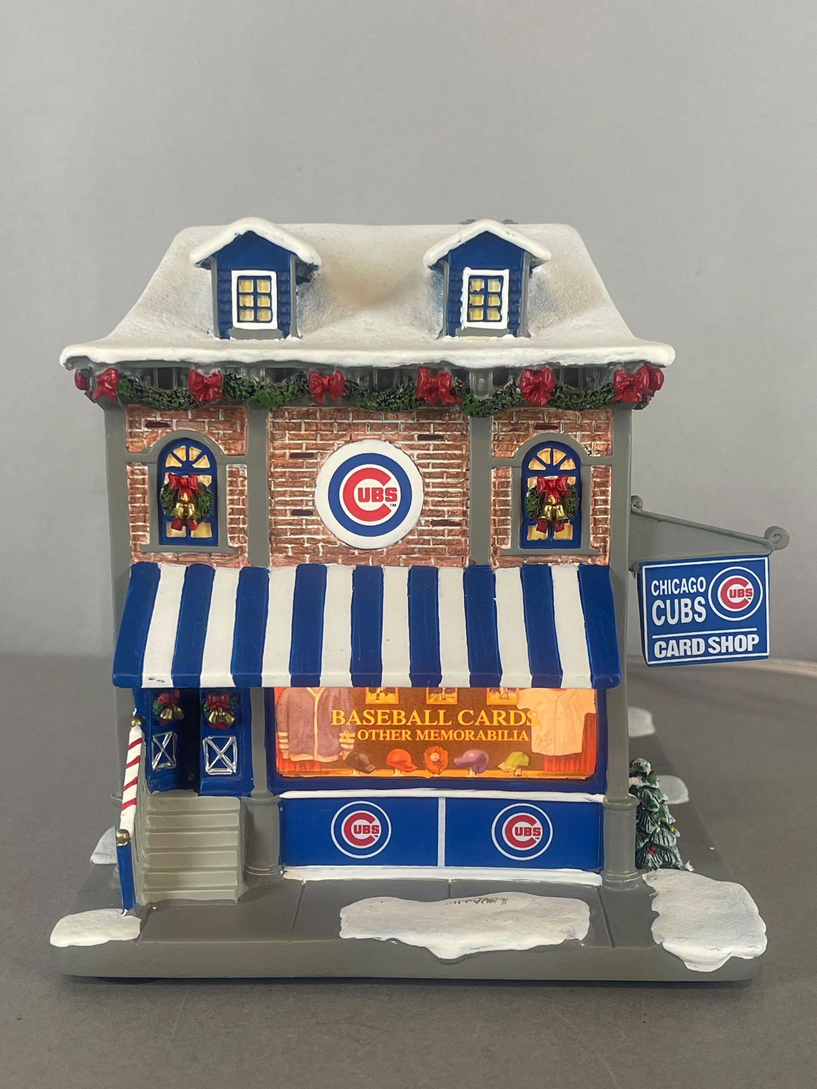 Hawthorne Village Chicago Cubs Car Shop Sculpture: 2005 Christmas Village, Measures 5 1/2 x 7 x 6 Inches
