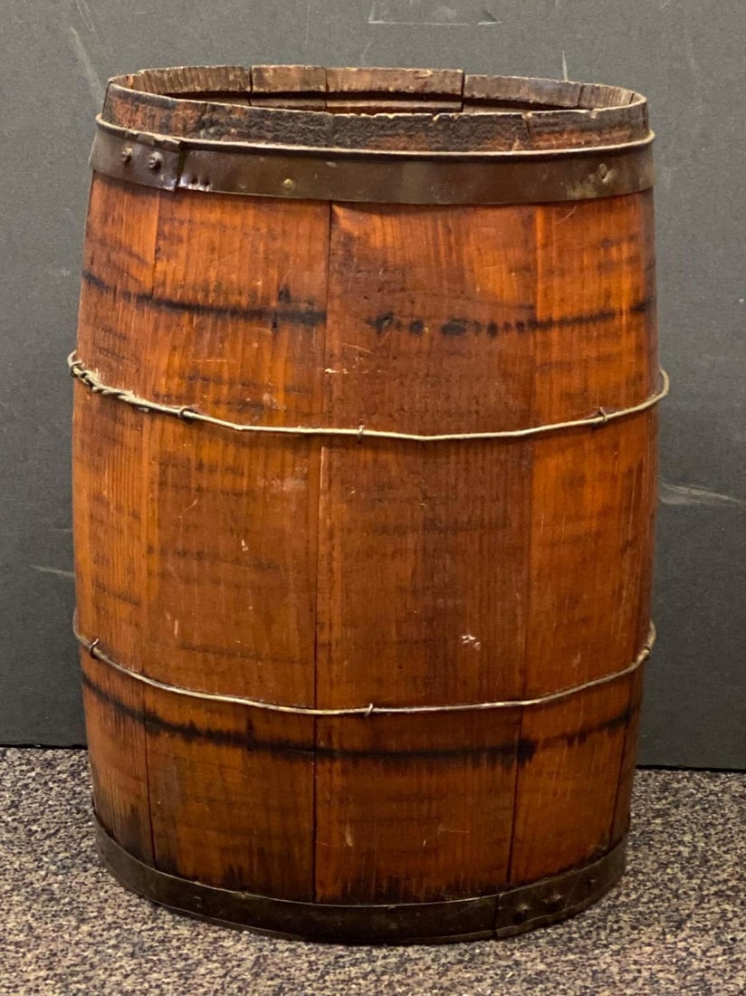 Antique Wood Barrel (1 of 4)