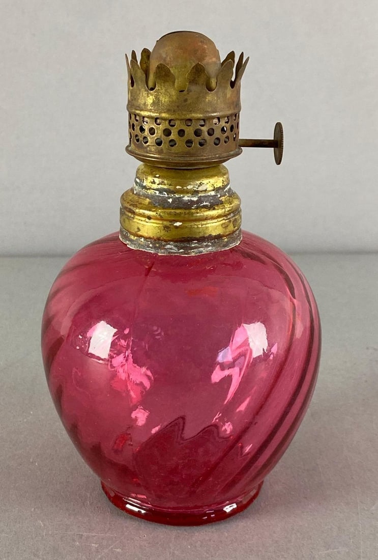 Antique Cranberry Swirl Glass Oil Lamp: Measures 5 1/2” H x 3 1/4” W