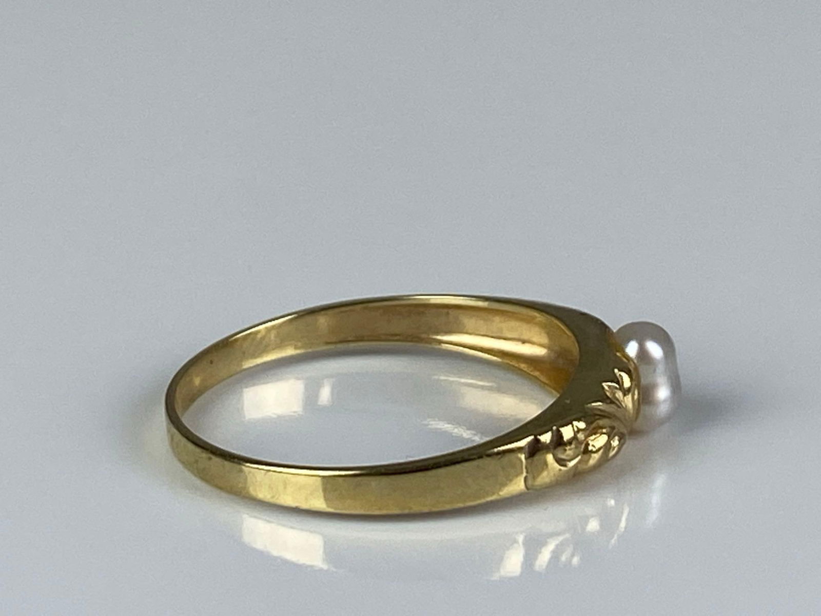 8K Yellow Gold Pearl Ring - 4