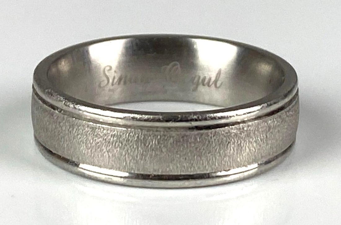 Signed Benchmark Platinum Mens Wedding Band: Total weight of 12.7 grams, size 8, inscribed Bayram Sinan Ozgul on inside of band