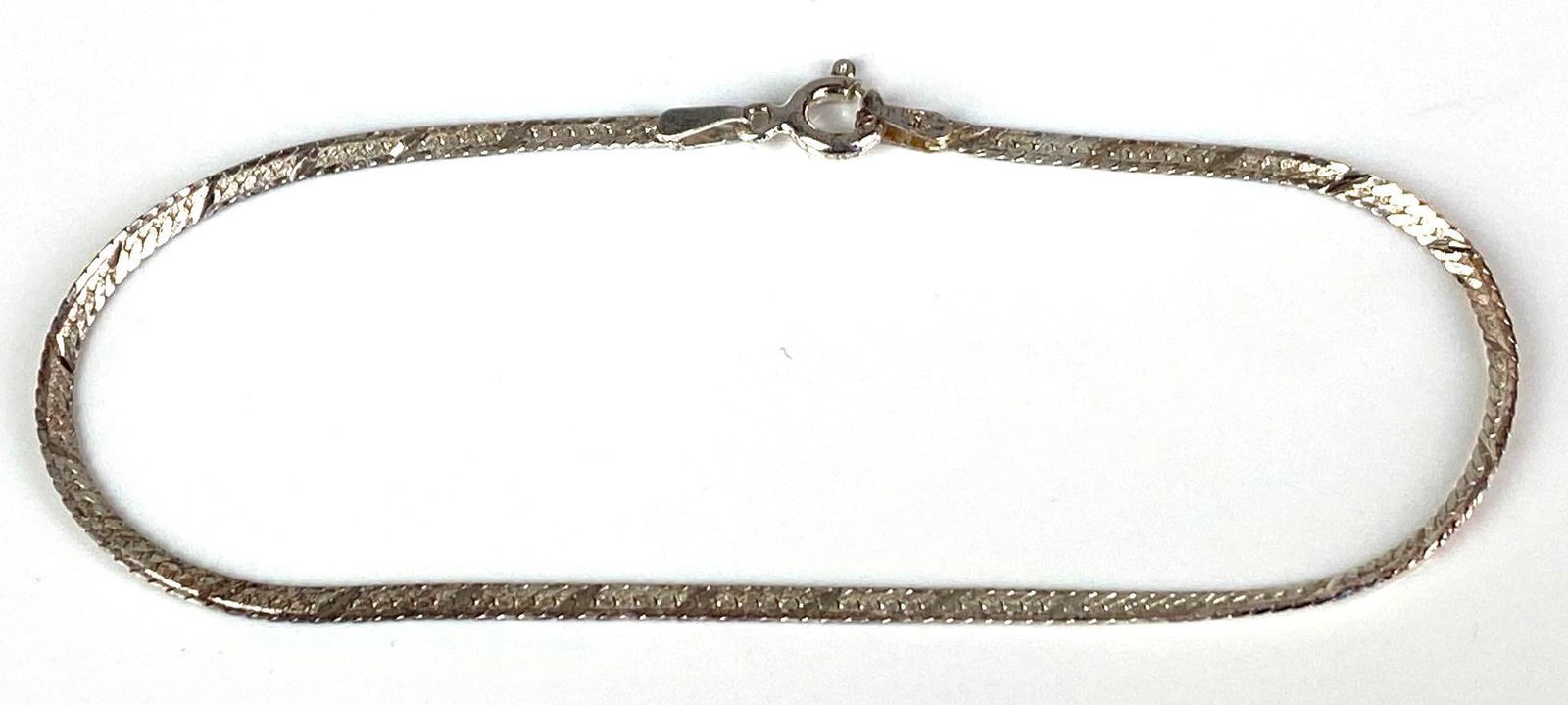 Signed Italian Sterling Silver Herringbone Bracelet: Measures 7 3/4” in length