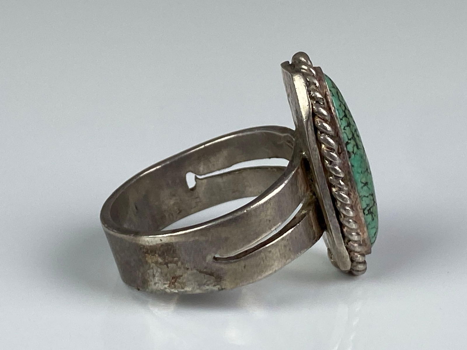 Sterling Silver Native American Turquoise Ring - 4