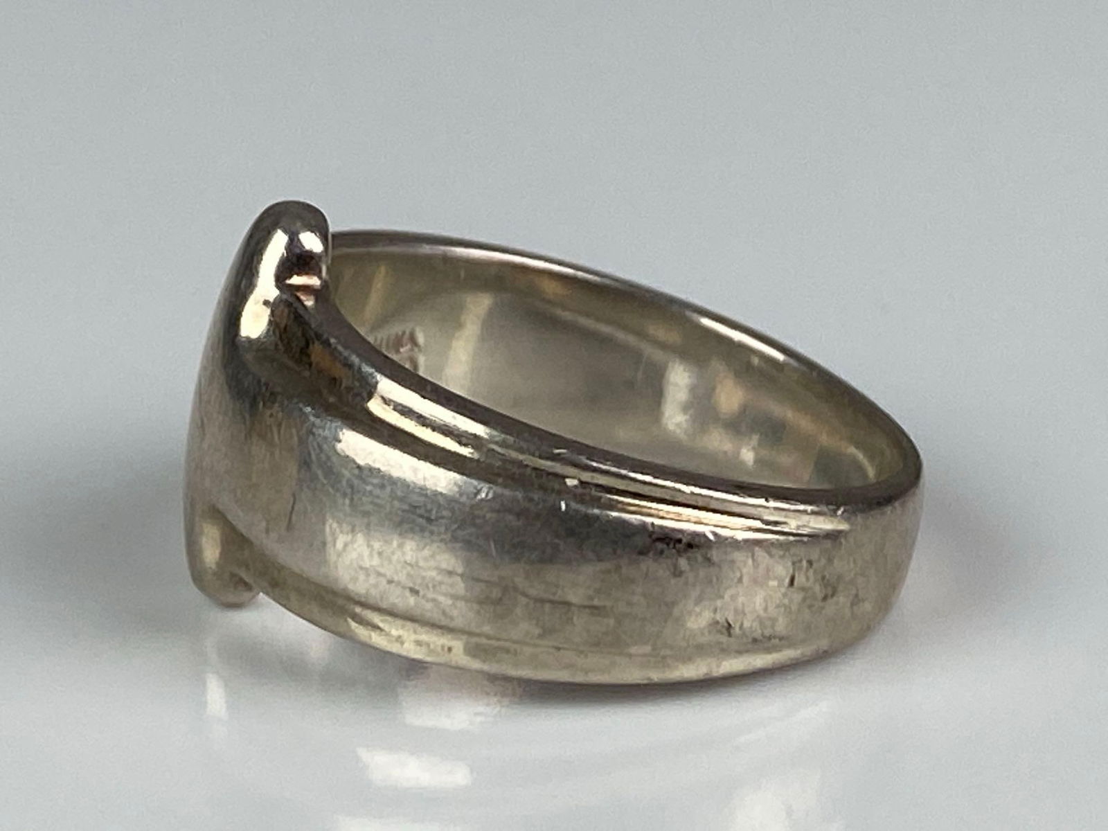 Chinese Signed RLM Studio Sterling Silver Ring - 2