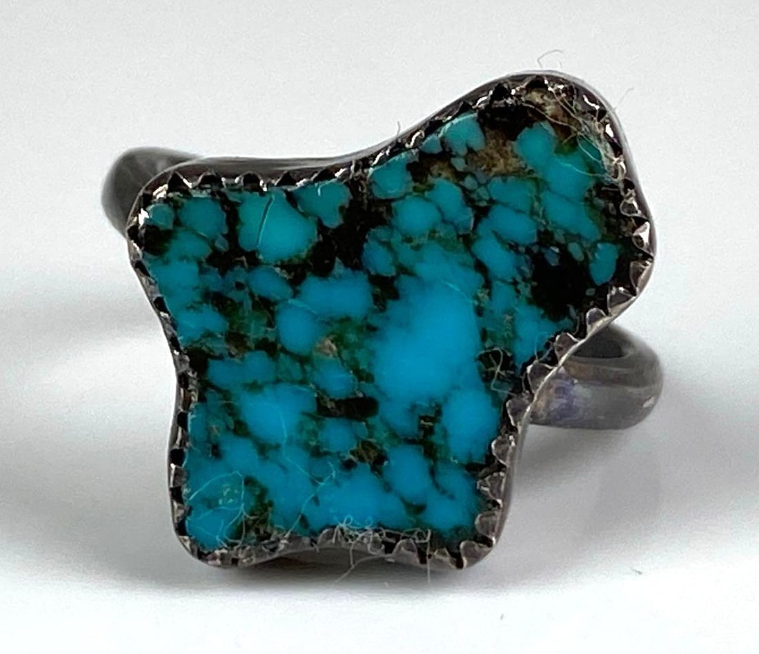 Sterling Silver Turquoise Ring: Size 8