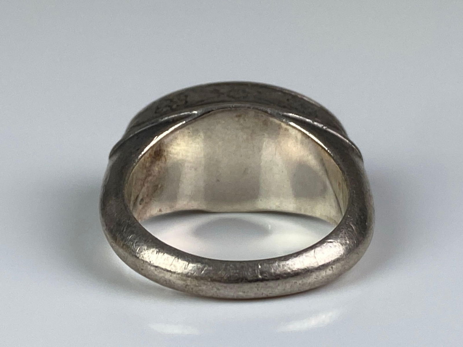 Signed Sterling Silver Engraved Ring - 3