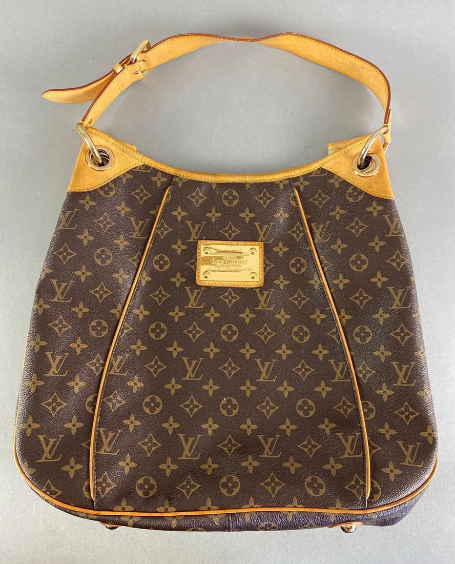 Louis Vuitton Monogram Canvas Galliera Bag (1 of 5)