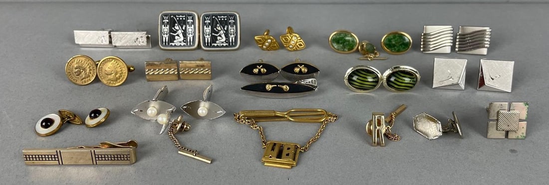 Group of Cufflinks and Tie Clips (1 of 4)