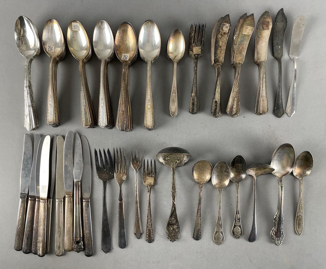 Group of Antique Silver Plated Flatware: Includes Hollywood, 1933 Chicago Worlds Fair souvenirs, Wm A Rodgers