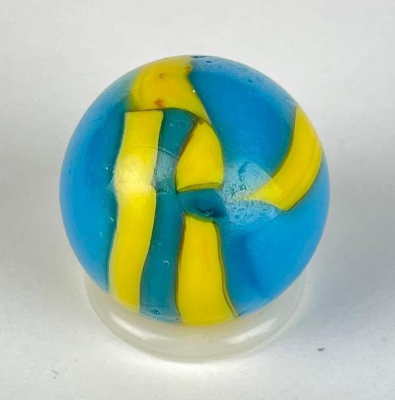 Peltier Glass Ottawa IL Cub Scout Shooter Marble: Great condition, measures 0.855 inches