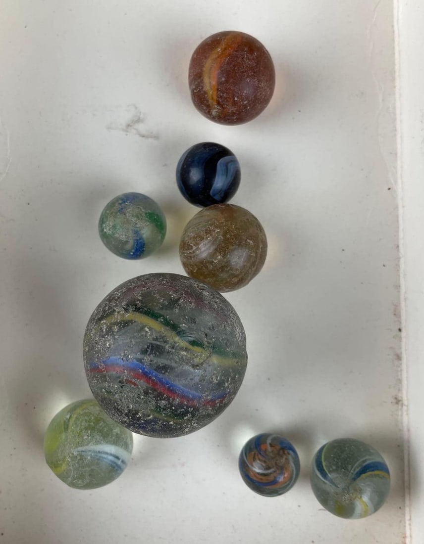 Group of 8 Vintage German Swirl Marbles: Lots of wear, large shooter measures 1.52"