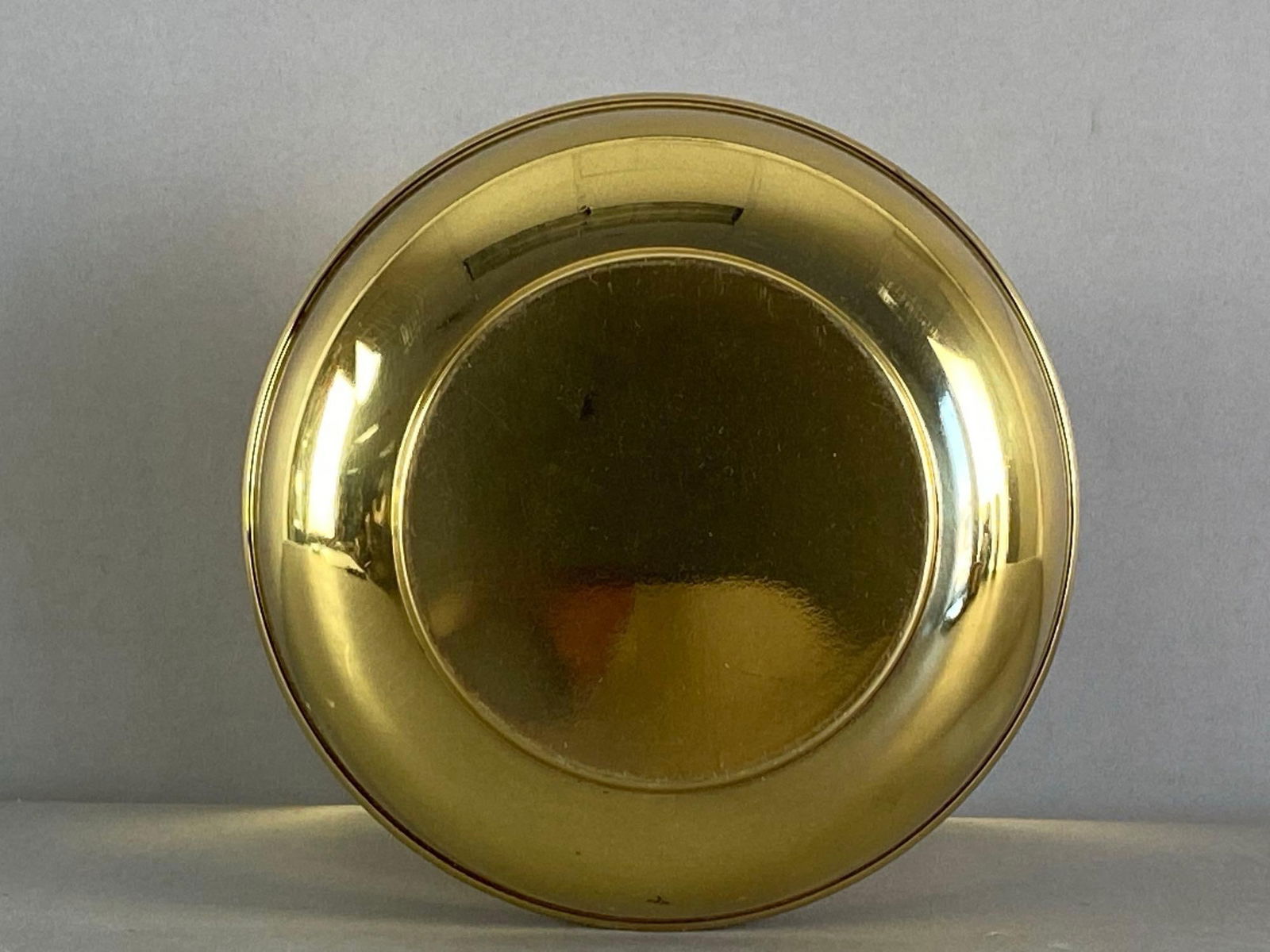 Brass Finished Iron Spittoon - 4