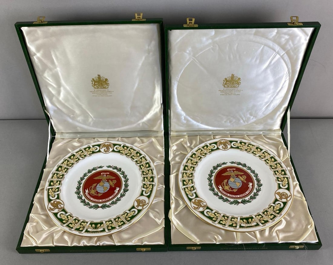Group of 2 Spode LE US Marines 200th Anniversary Porcelain Platea (1 of 4)