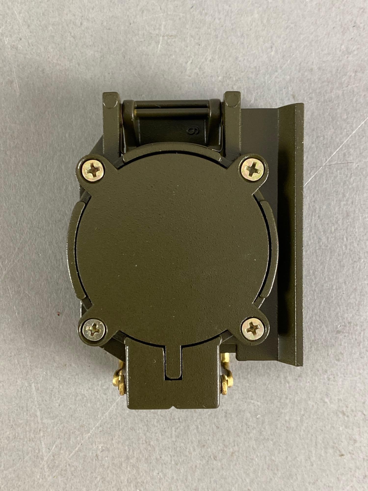 Thinsont Lensatic Sighting Compass - 3