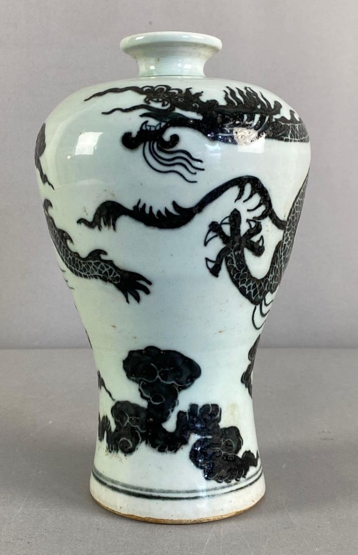 Vintage Chinese Black Dragon Motif White Pottery Vase (1 of 5)