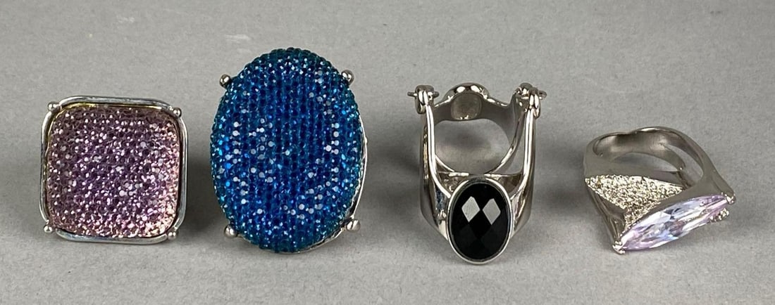 Group of 4 Costume Jewelry Rings: includes sizes 7 - 9