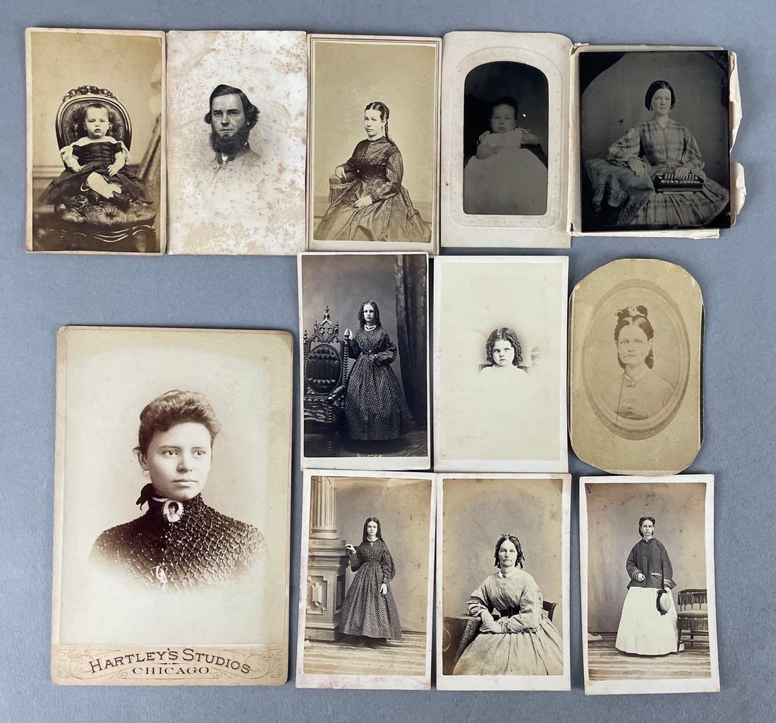 Group of Antique Portrait CDVs and More (1 of 4)