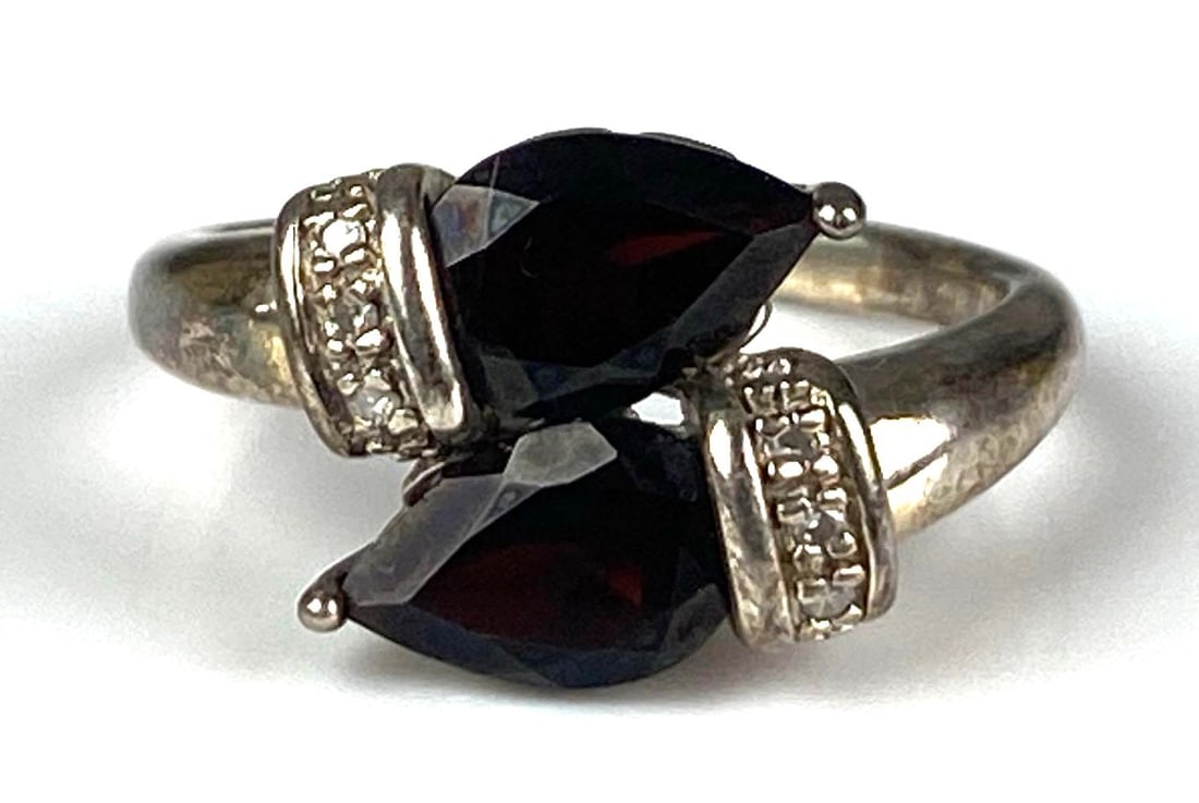 Sterling Silver Garnet Diamond Ring: size 8