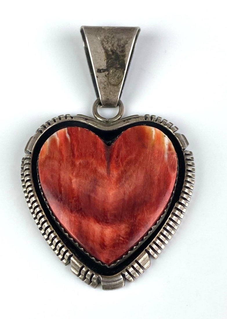 Signed Sterling Silver Red Spiny Ouster Shell Heart Pendant: Measures 2? H x 1 1/4? W