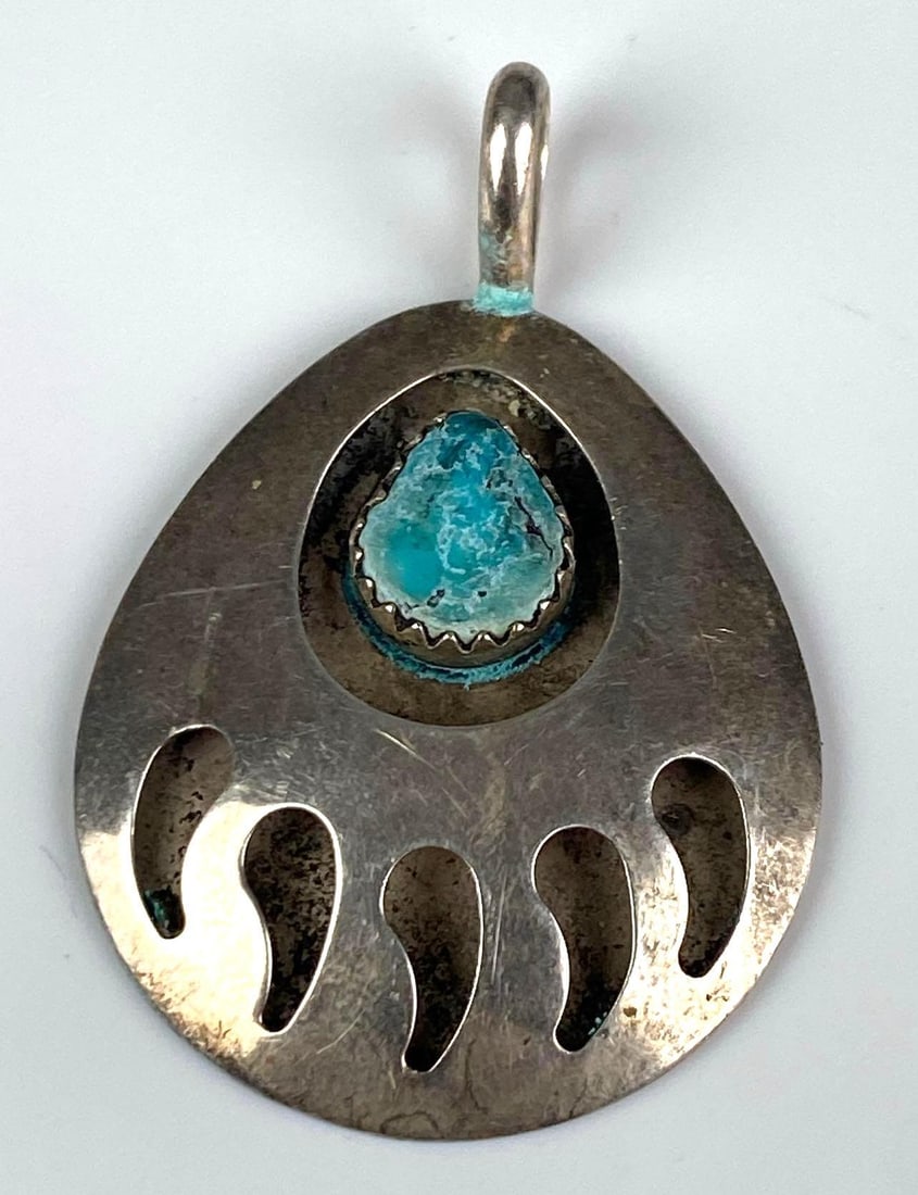 Sterling Silver Native American Chalk Turquoise Bear Paw Pendant (1 of 2)