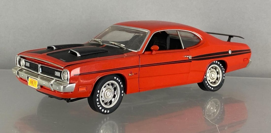 ERTL 1971 Dodge Demon 340 (1 of 4)