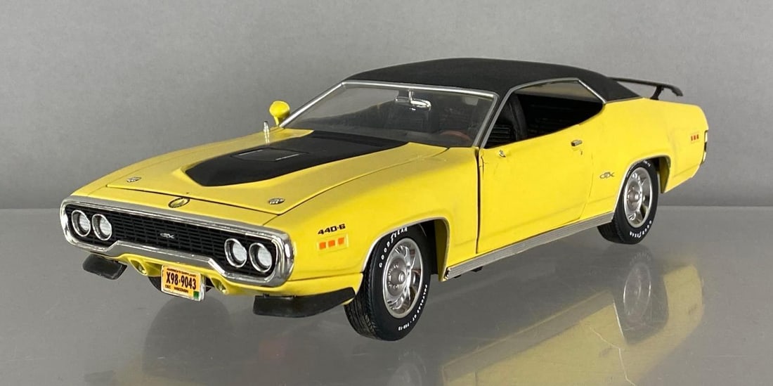 ERTL 1971 Plymouth GTX 440 6 (1 of 5)
