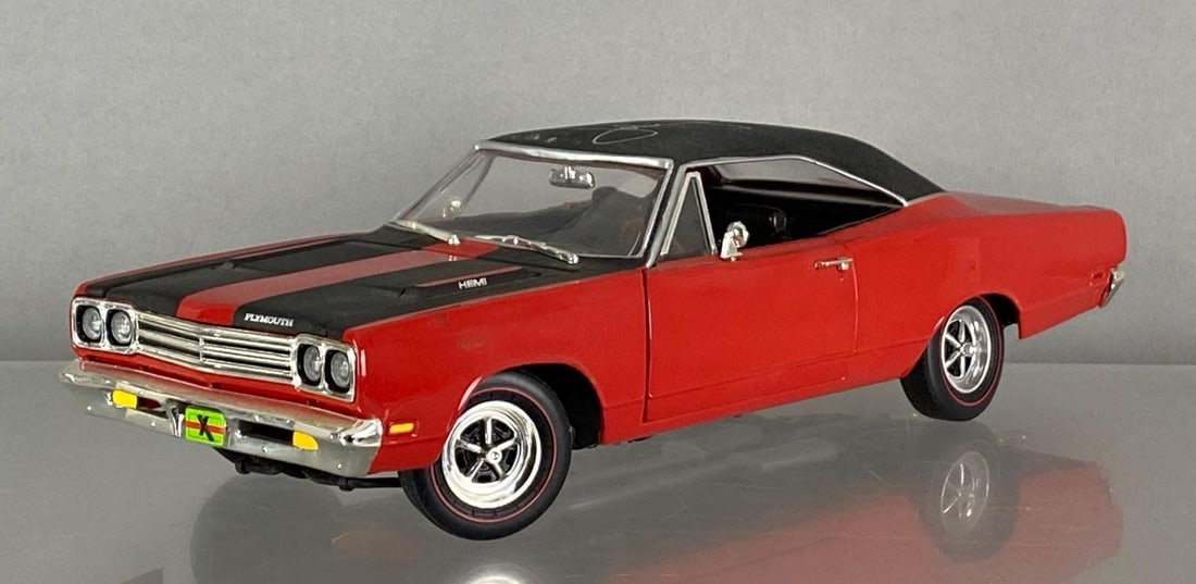 ERTL John Force LE 1969 Plymouth GTX Hardtop (1 of 4)