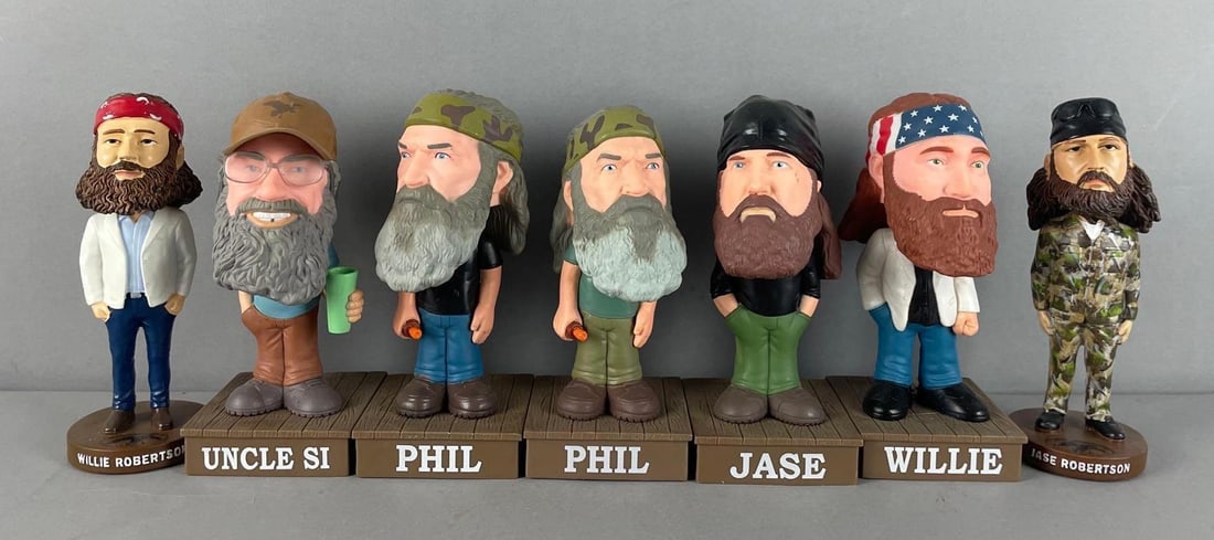Group of Duck Dynasty Talking Bobbleheads (1 of 2)