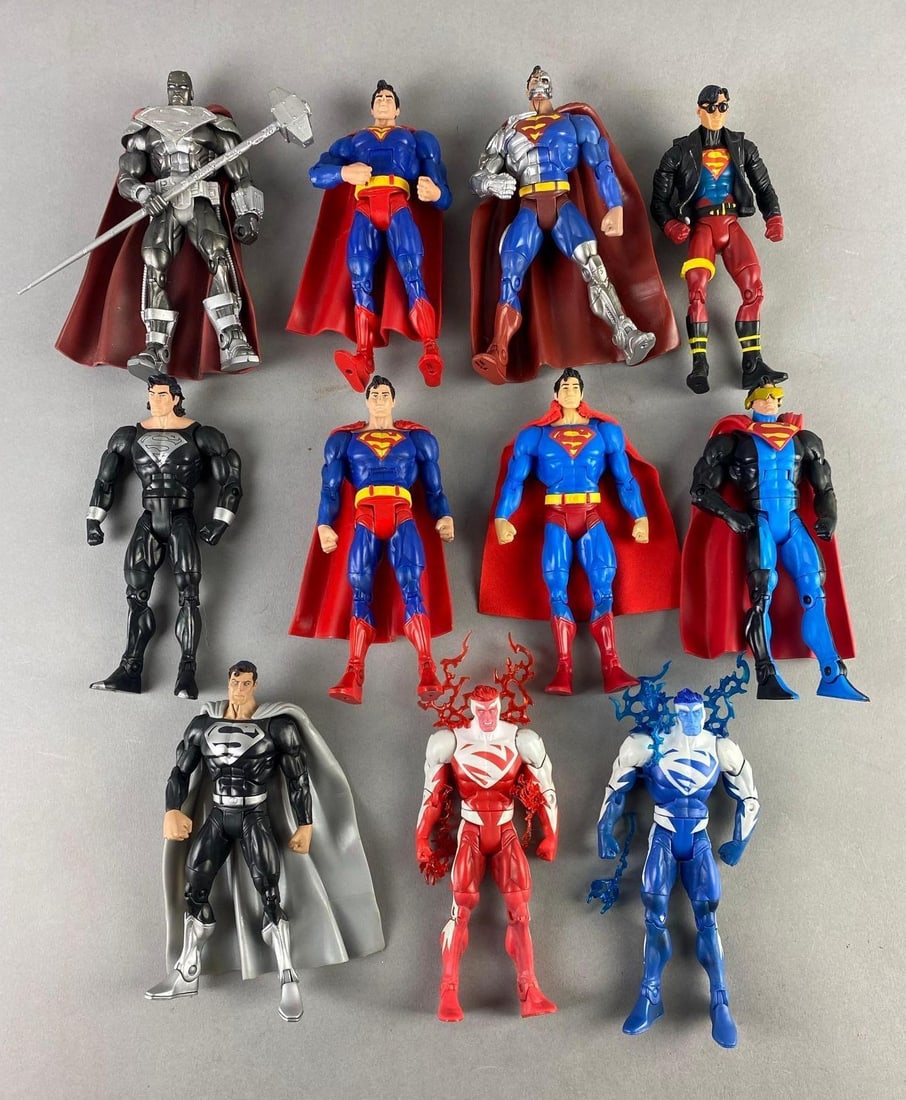 Group of Assorted Mattel DC Universe Superman Variants Figures (1 of 3)
