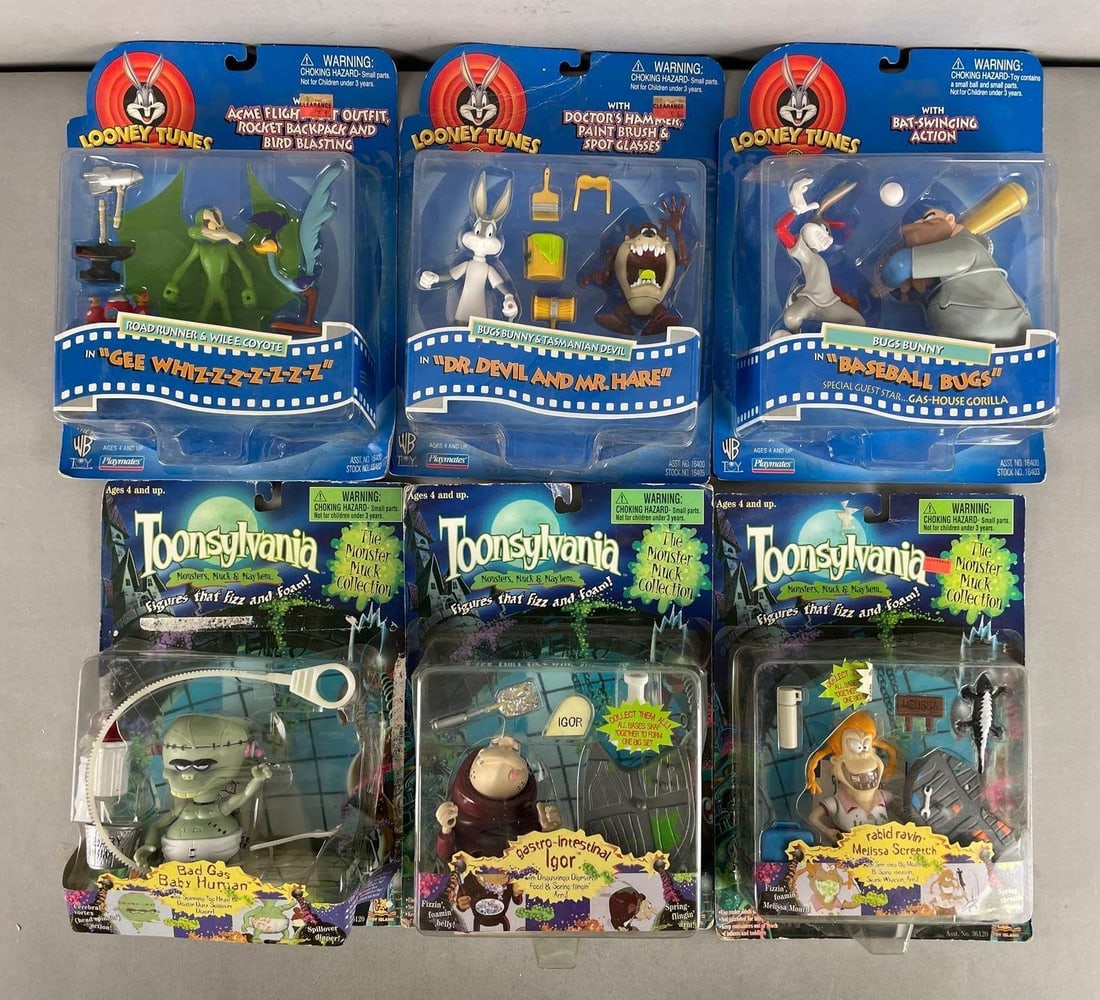 Group of Looney Tunes / Toonsylvania Figure Sets (1 of 3)