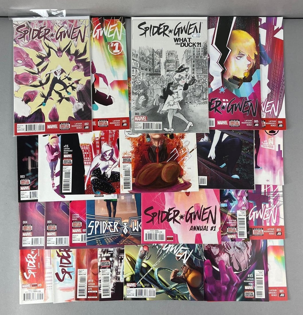 Group of 25 Marvel Comic Spider Gwen Comic Books: Includes No. 1 3, 5 and more. Modern Age, 2 are Bagged and Boarded