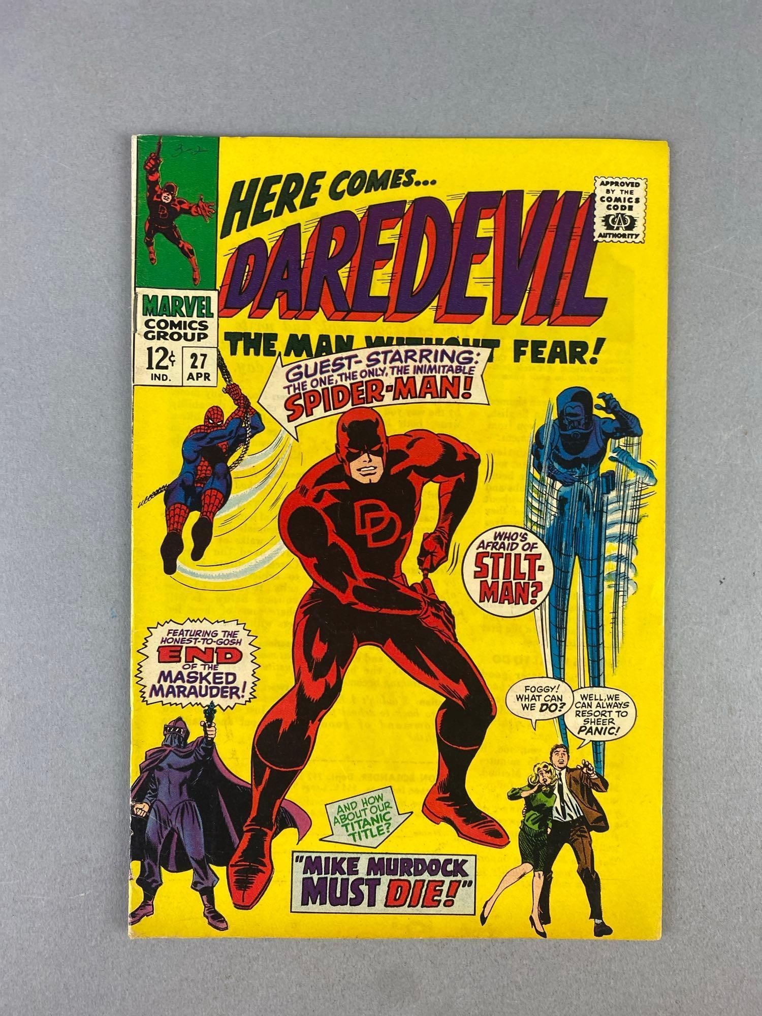 Marvel Comics Daredevil No.27 - 2