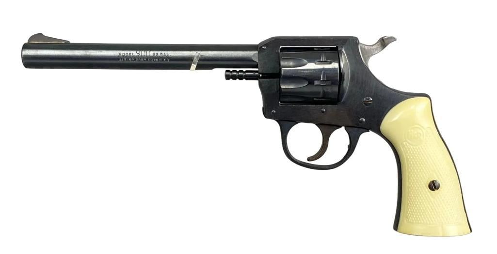 Harrington and Richardson Model 900 .22LR Double-Action Revolver (1 of 3)